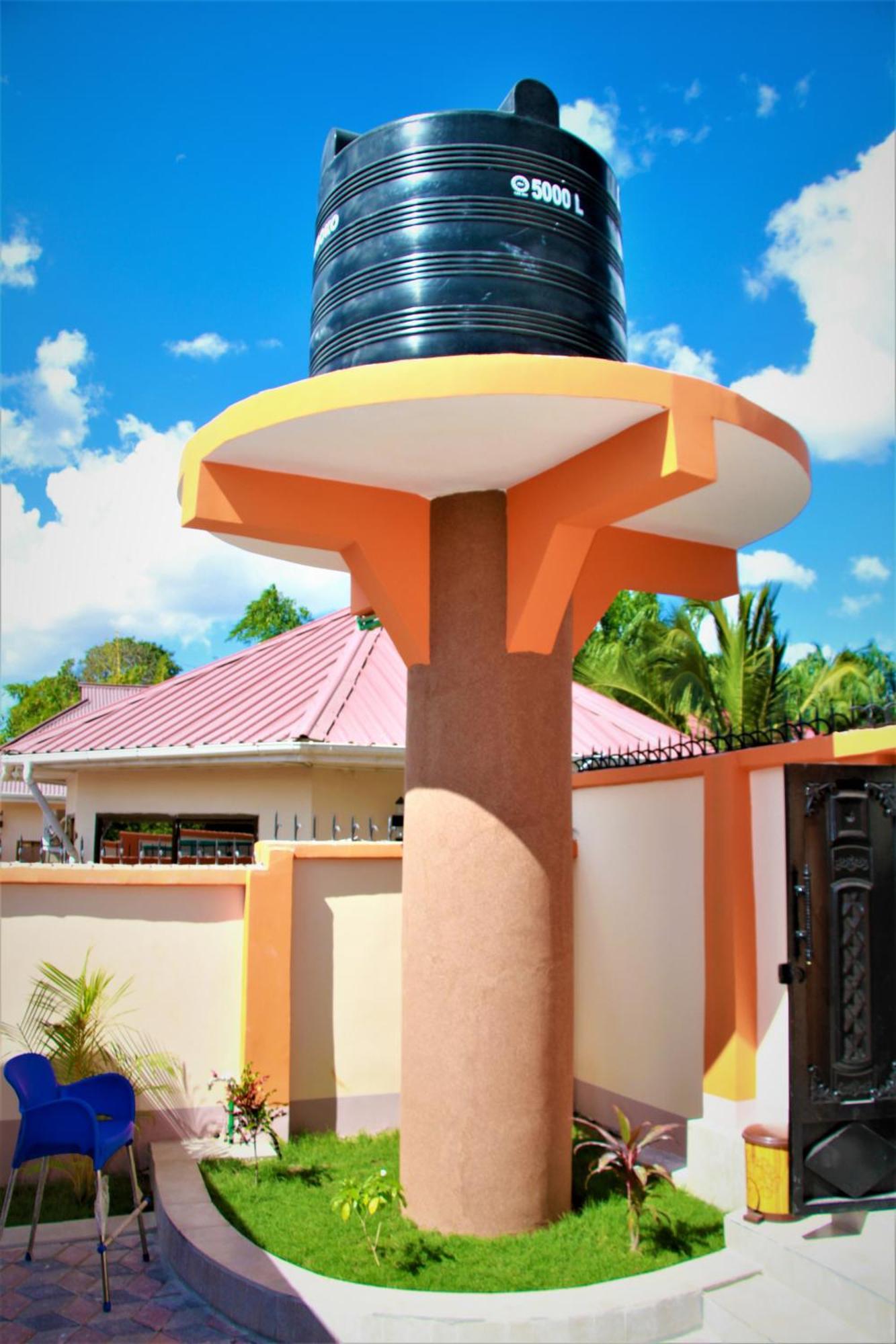 Jakicha Motel ดาร์เอสซาลาม ภายนอก รูปภาพ
