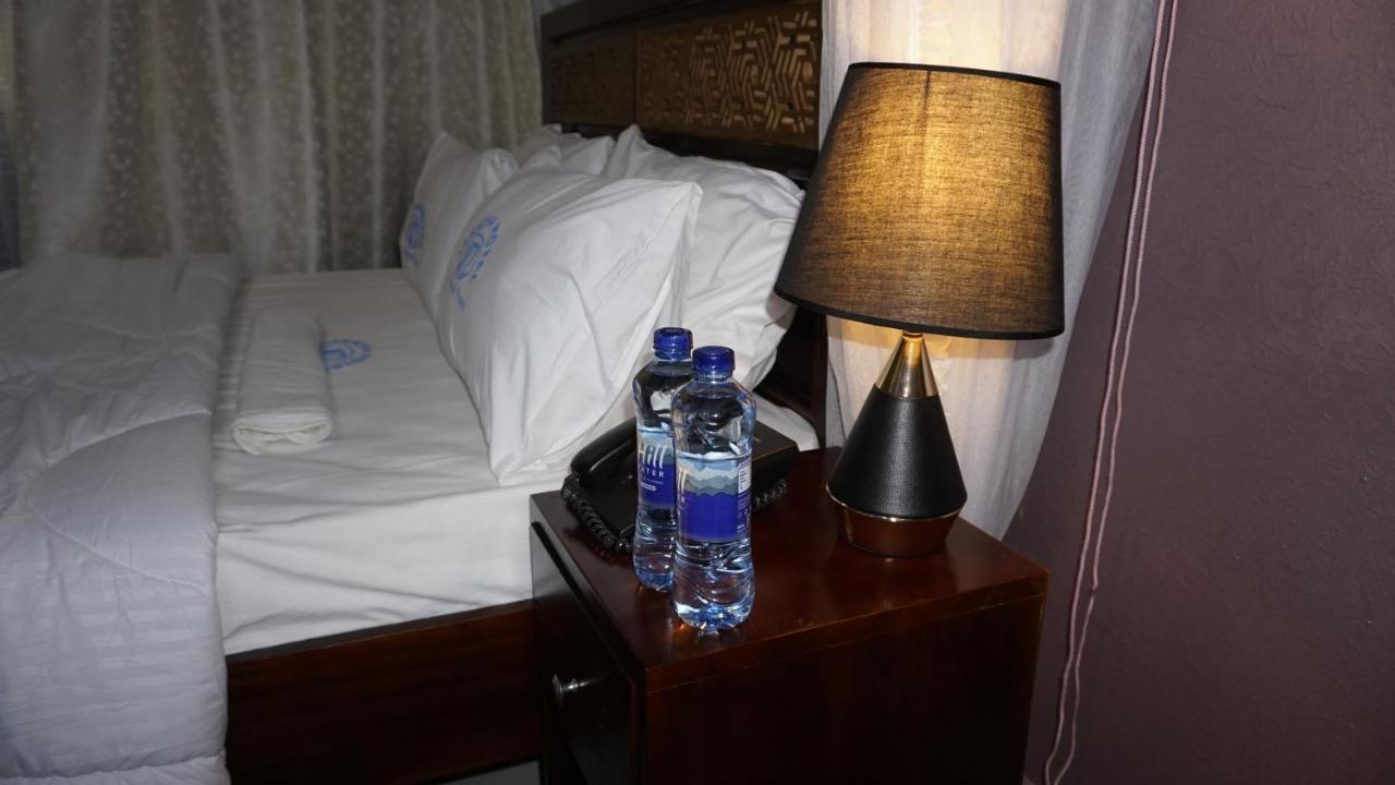 Jakicha Motel ดาร์เอสซาลาม ภายนอก รูปภาพ