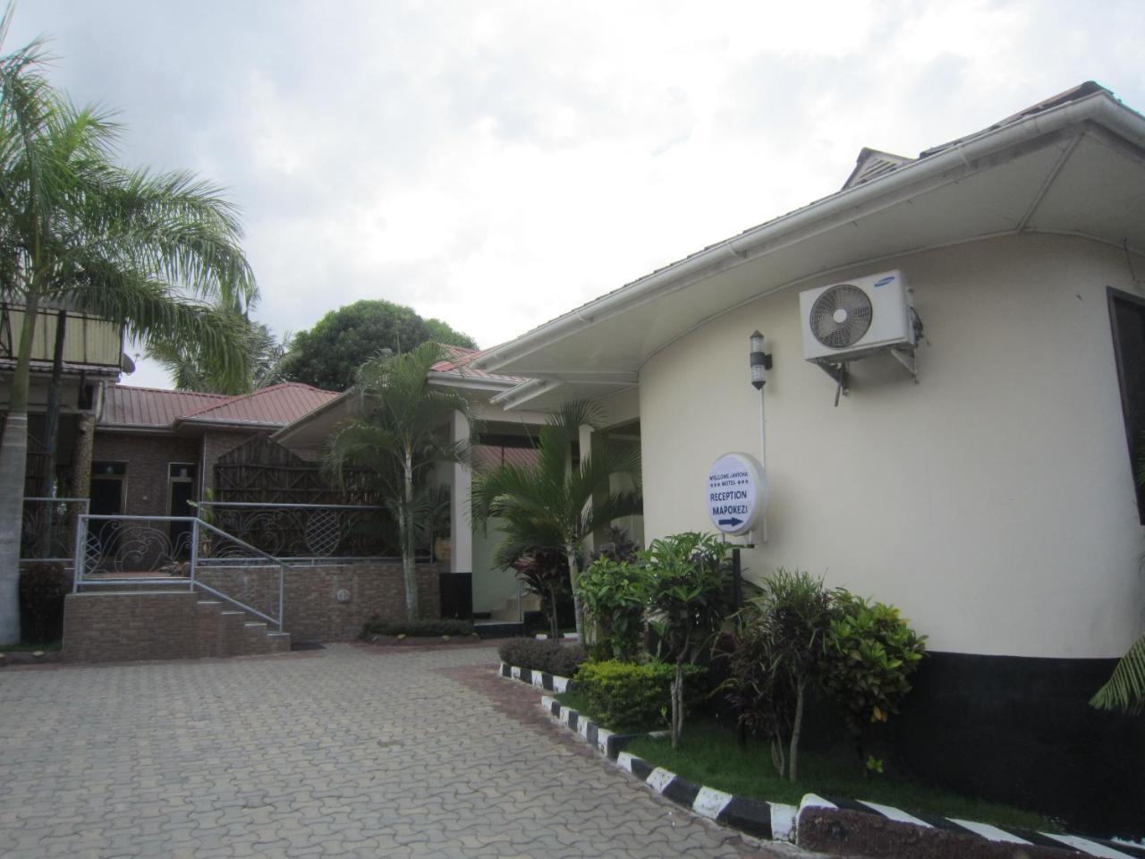 Jakicha Motel ดาร์เอสซาลาม ภายนอก รูปภาพ